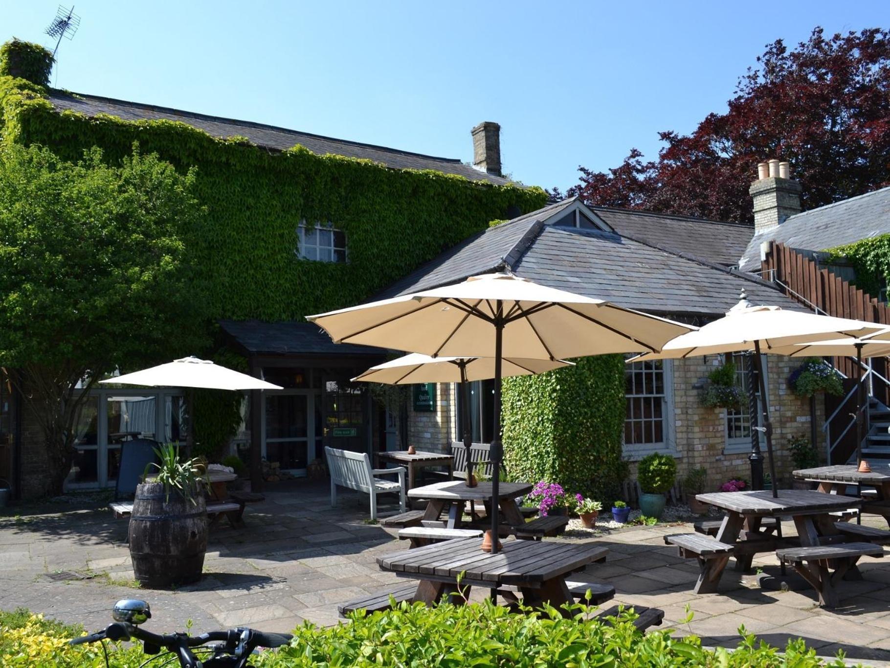 The White Hart Country Inn Fulbourn Zewnętrze zdjęcie