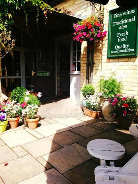 The White Hart Country Inn Fulbourn Zewnętrze zdjęcie